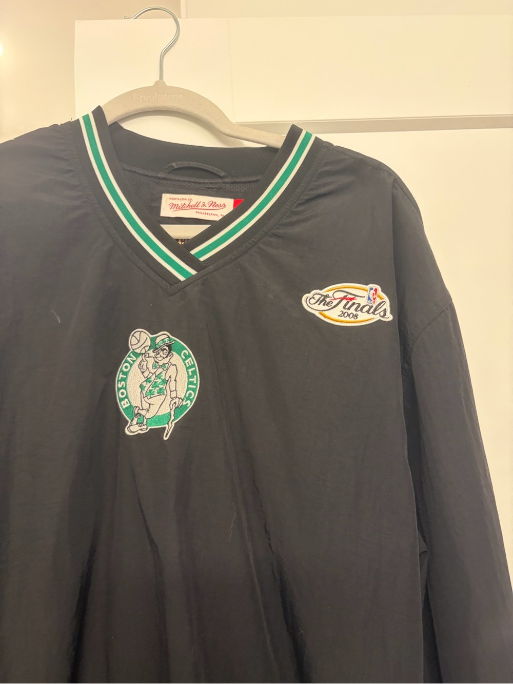 Mitchell & Ness Kids Boston Celtics Black Pullover with Green Trim